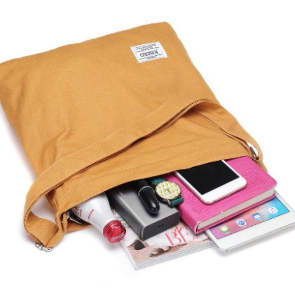 Lightweight Adjustable Shoulder Messenger Bag in Pink - Picture 2 of 6